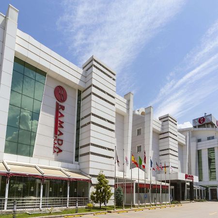 Ramada Plaza By Wyndham Izmit Hotel Kocaeli Bagian luar foto