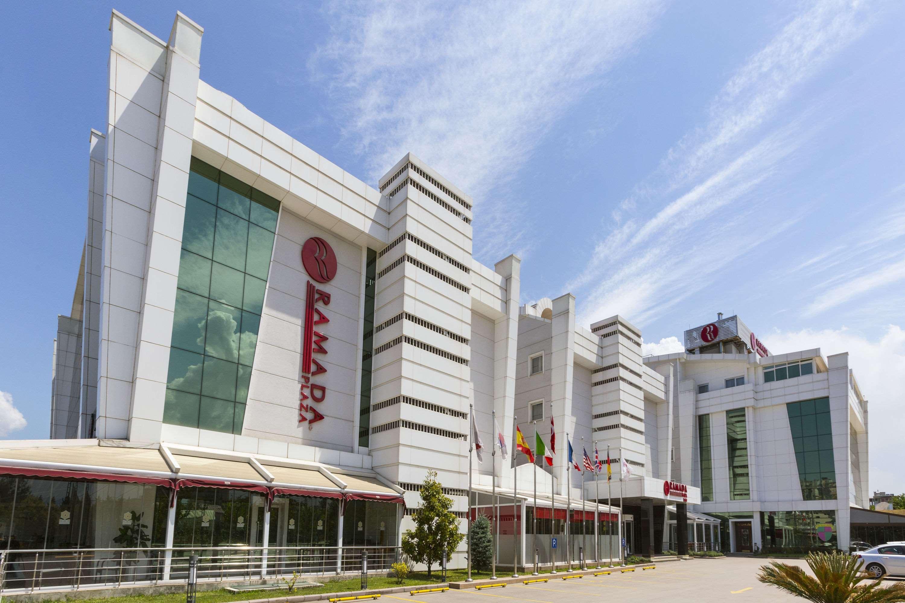 Ramada Plaza By Wyndham Izmit Hotel Kocaeli Bagian luar foto