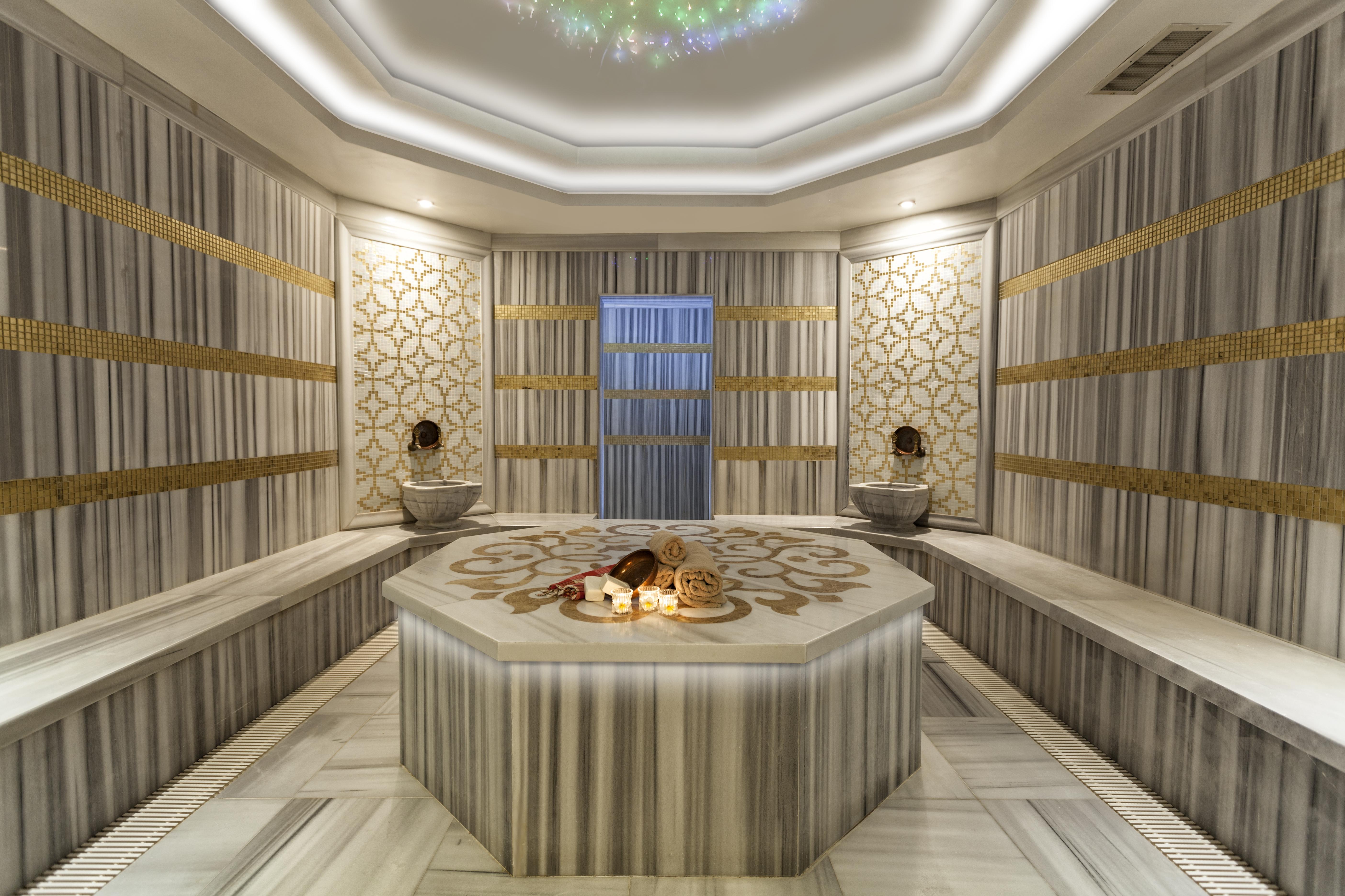 Ramada Plaza By Wyndham Izmit Hotel Kocaeli Bagian luar foto Turkish bath in Istanbul